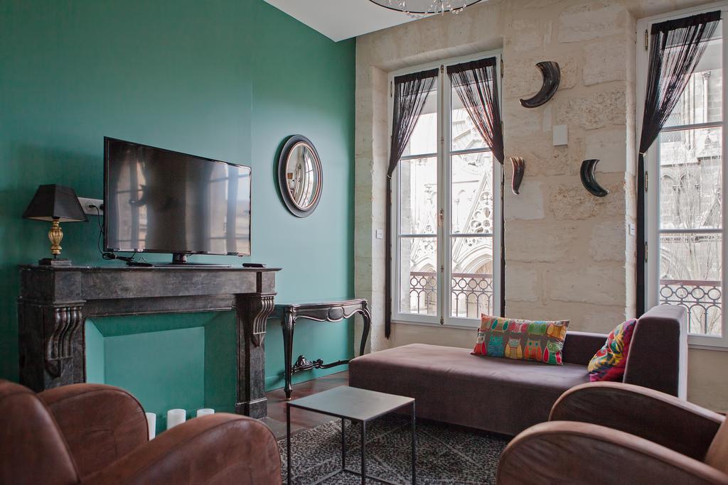 Une Chambre Chez Dupont บอร์โด ภายนอก รูปภาพ